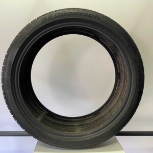 Opona BF GoodRich Advantage 235/35R19 Adax Koźle